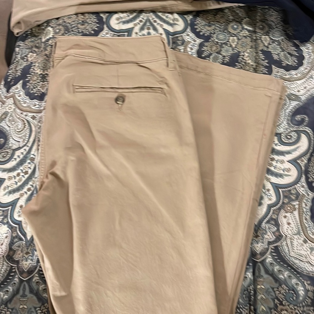 American Eagle Kick Boot Chinos - Stone